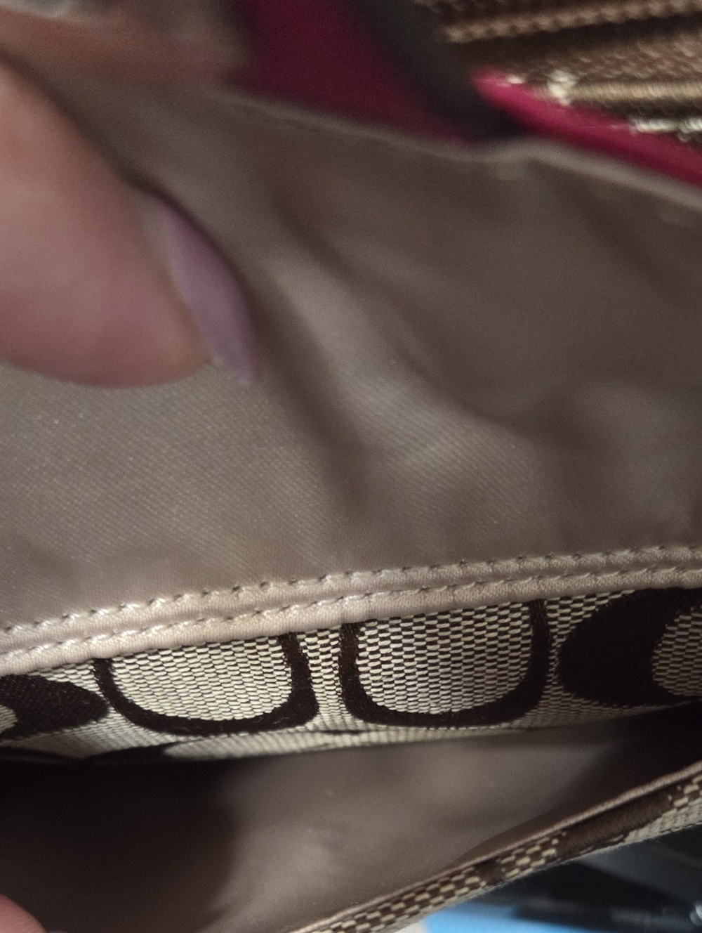 Coach Crossbody- Pink- Vintage - Picture 5 of 7
